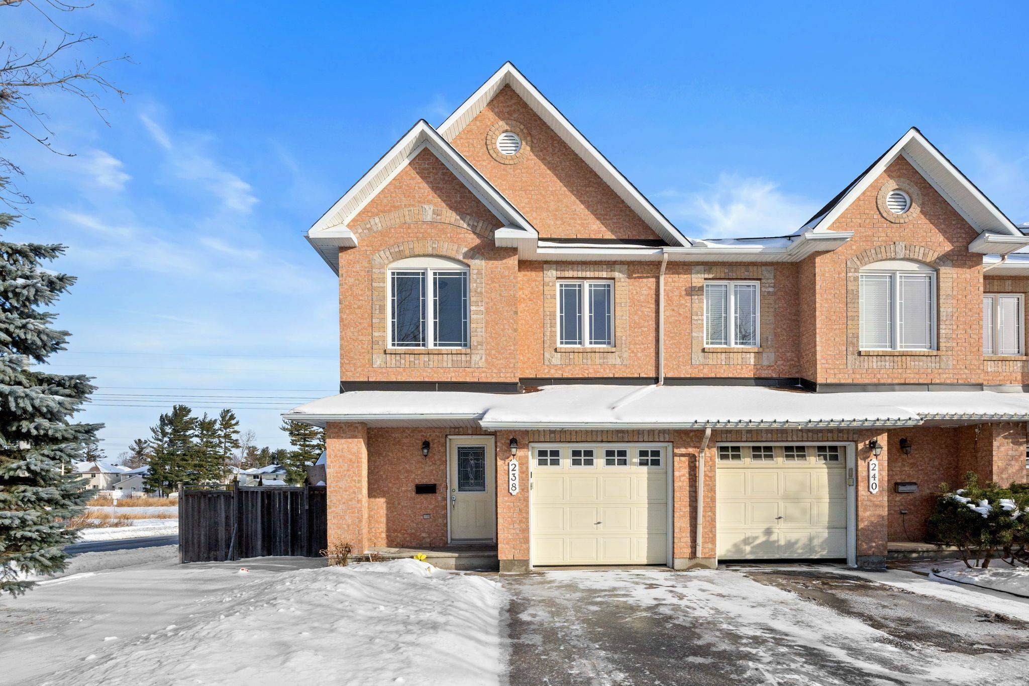 Kanata, ON K2K 0B4,238 Forestbrook ST