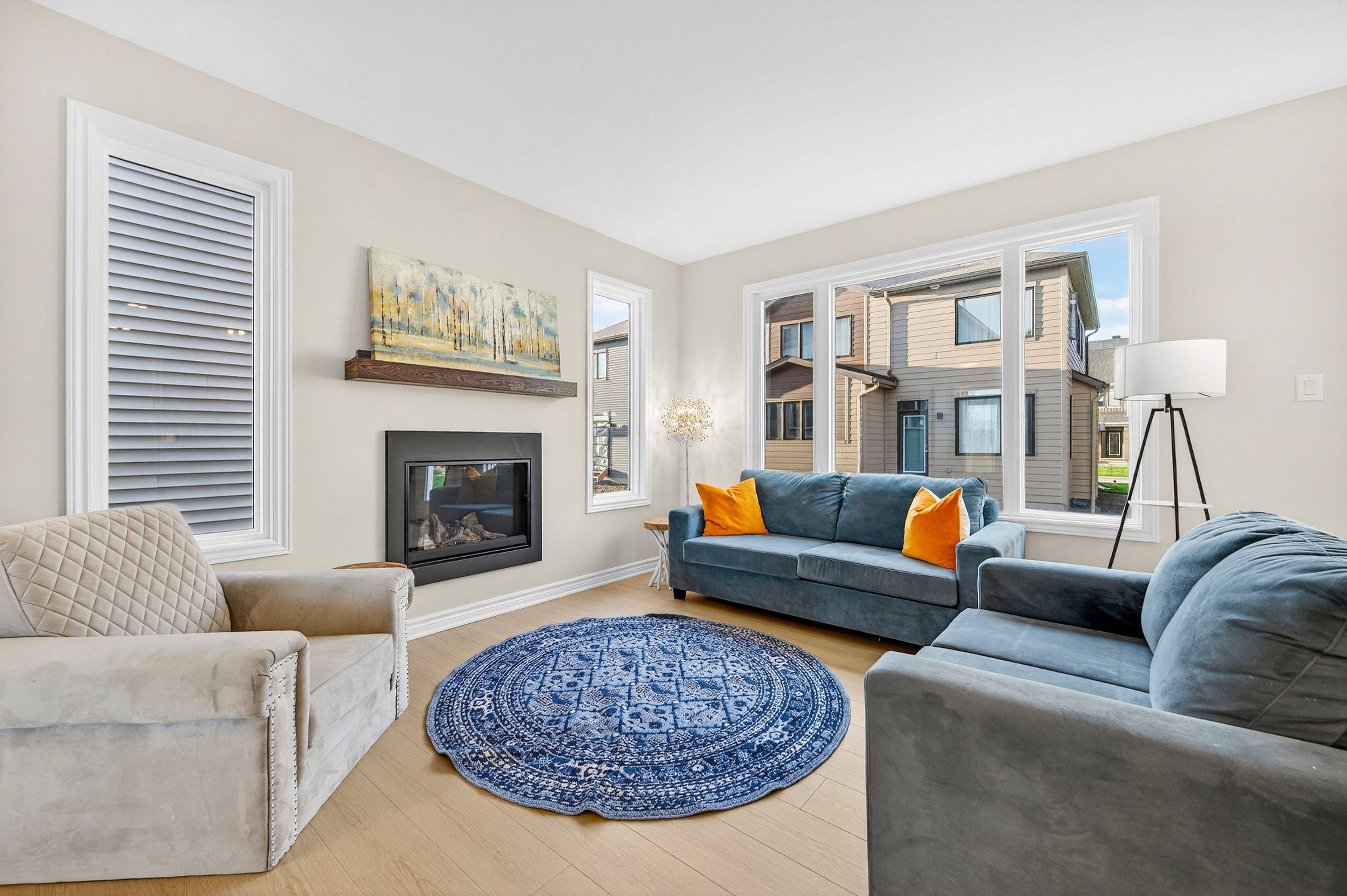 Barrhaven, ON K2J 7L9,258 Sapling GRV