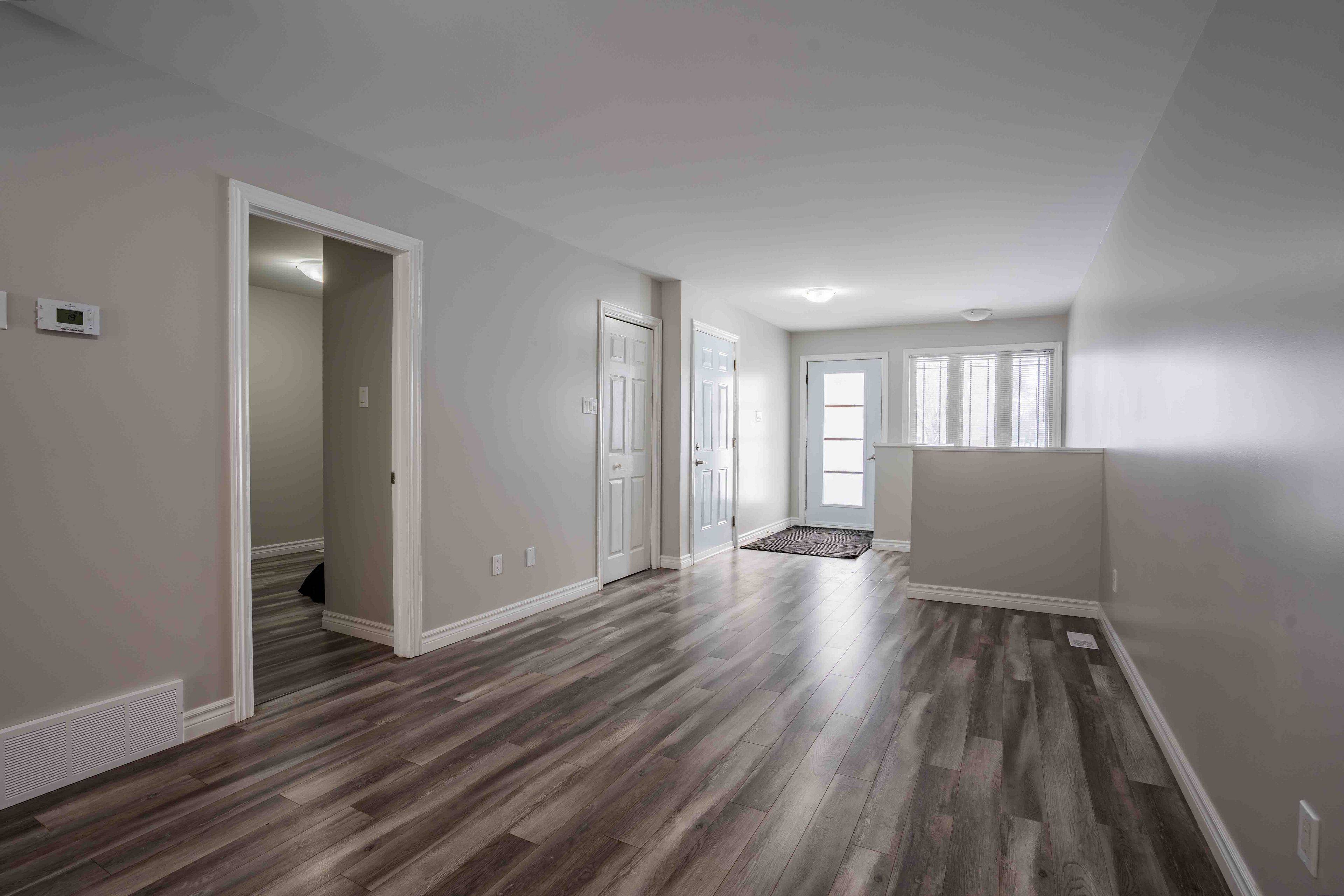 Cornwall, ON K6J 0B6,221 Third ST W