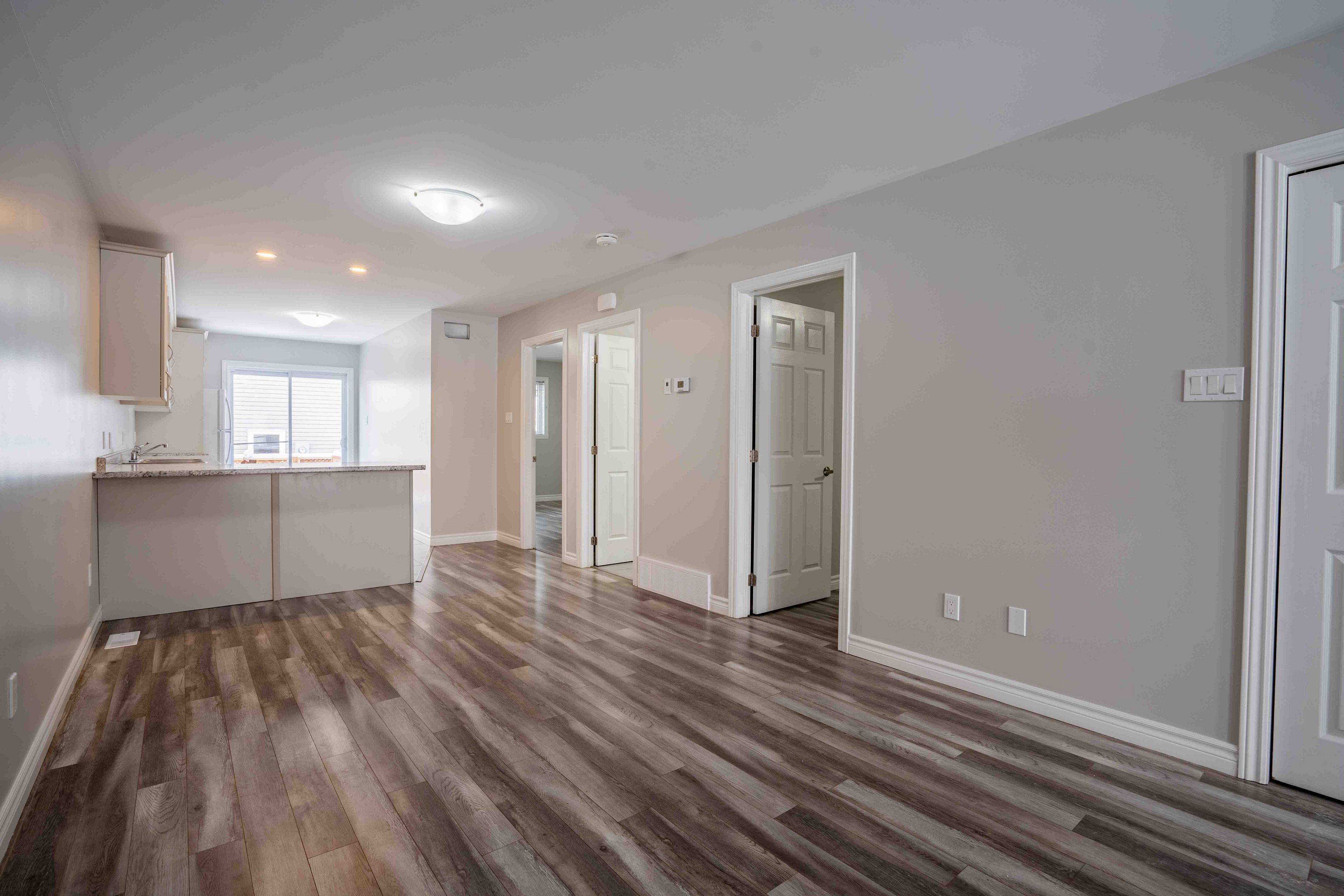 Cornwall, ON K6J 0B6,221 Third ST W