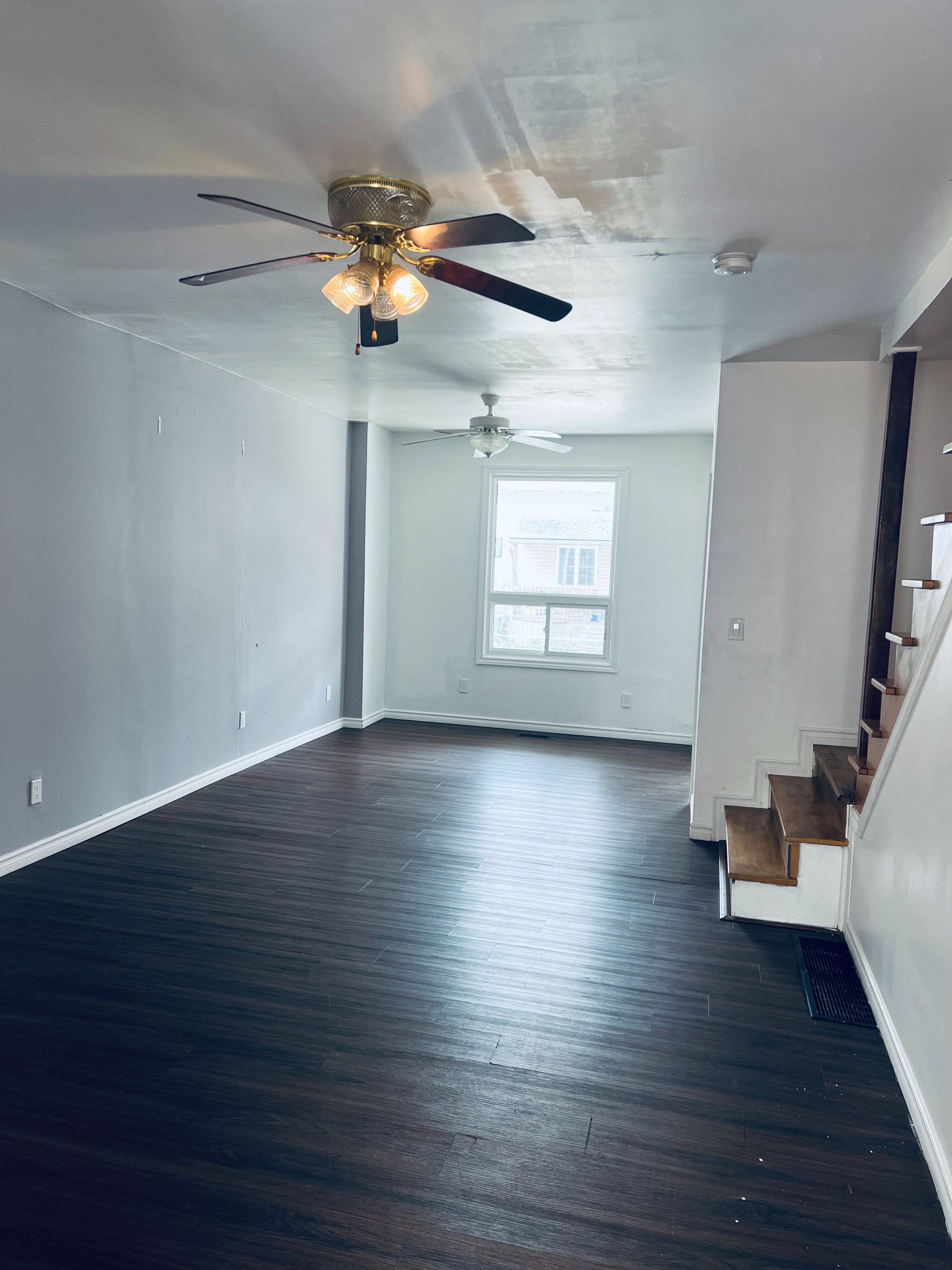 Hamilton, ON L8L 3T9,37 Francis ST