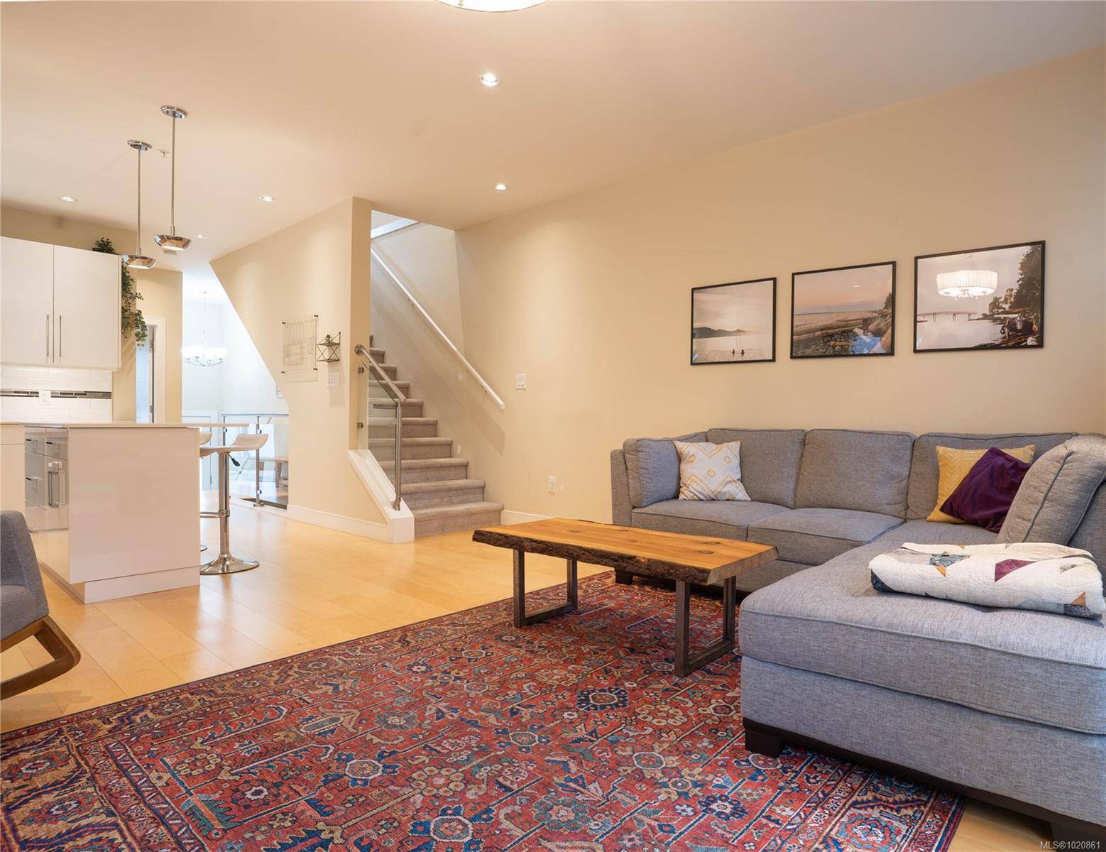 Langford, BC V9B 6L3,300 Phelps Ave #117