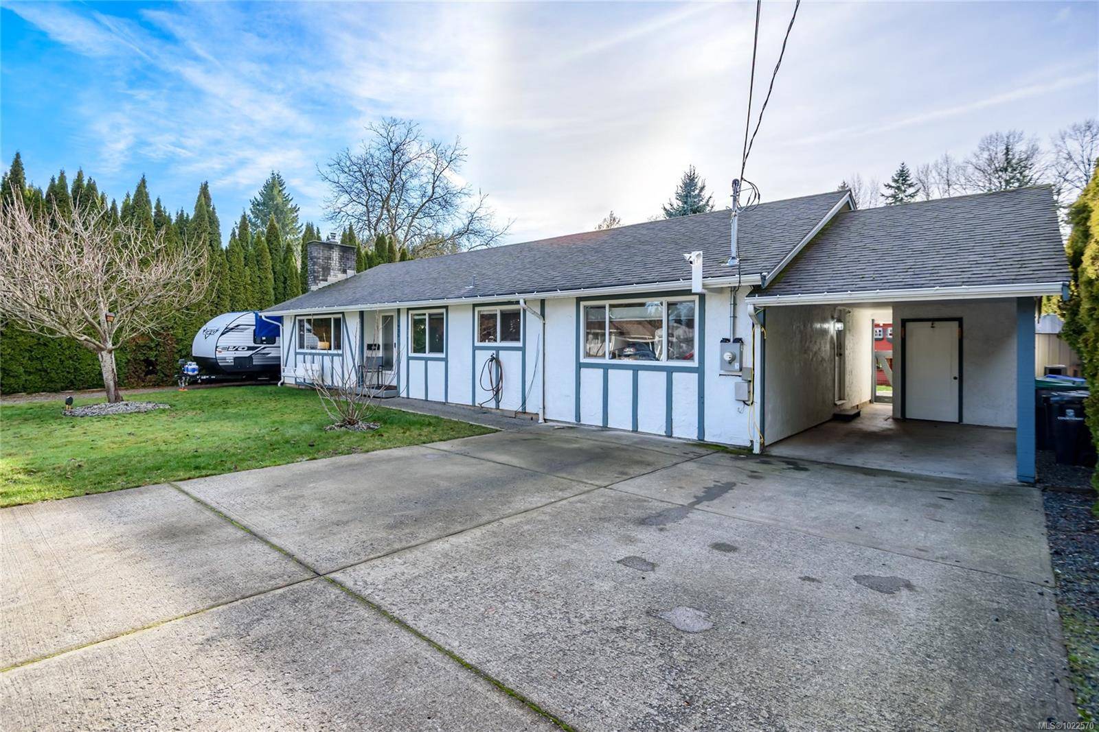 Courtenay, BC V9N 3N4,1935 Cousins Ave