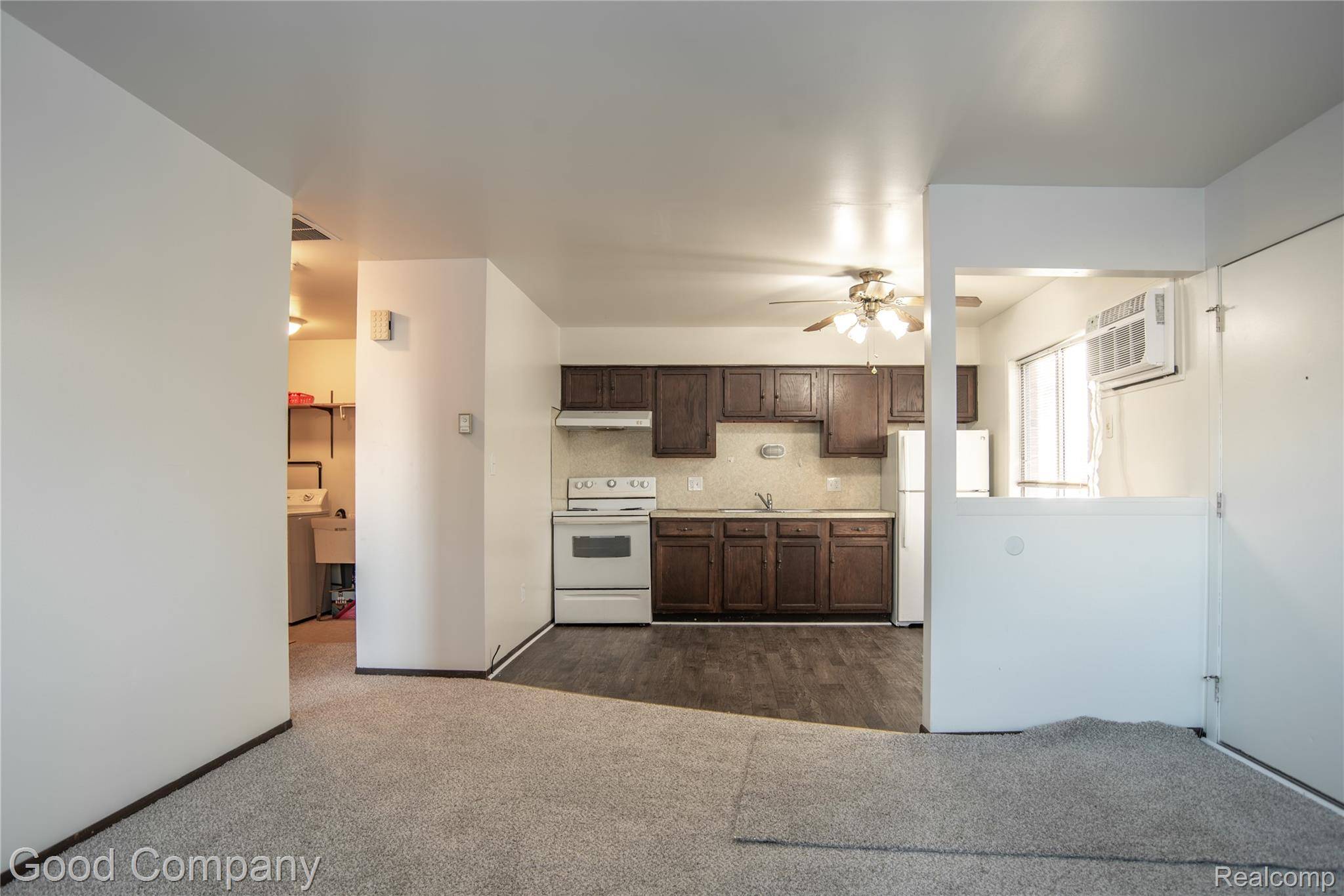 Lincoln Park, MI 48146,1834 Mill ST