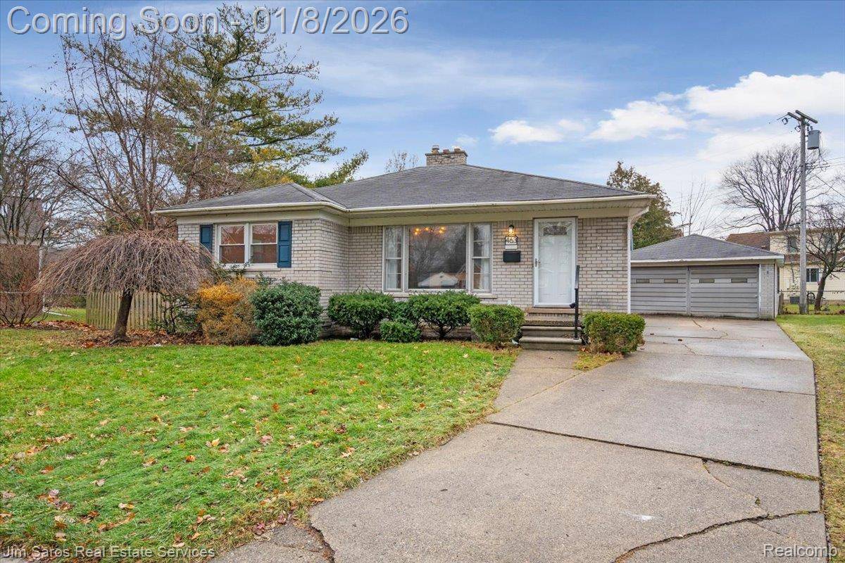 Grosse Pointe Farms, MI 48236,463 Elizabeth CT