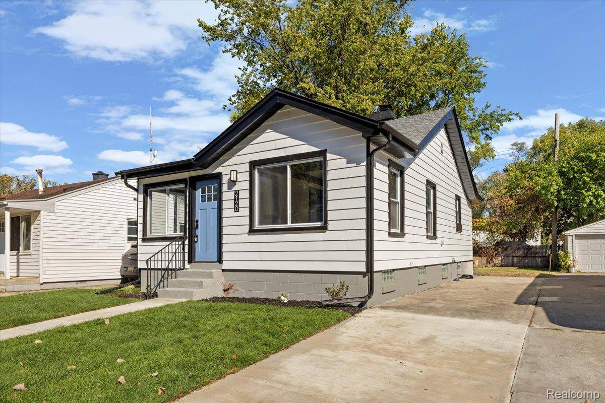 Ferndale, MI 48220,2120 Wrenson ST