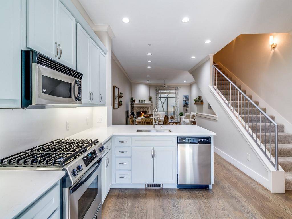 Dallas, TX 75219,3204 Wycliff Avenue #3216