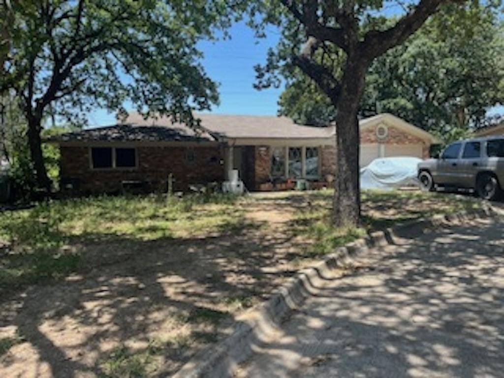 Fort Worth, TX 76112,1412 Grantland Circle