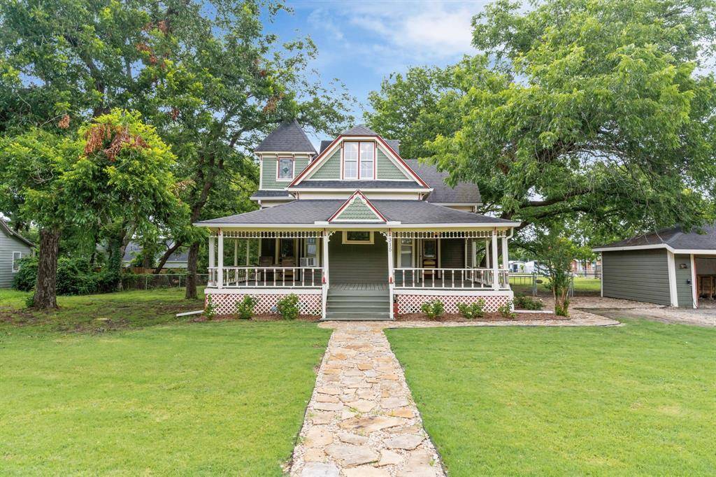 Howe, TX 75459,315 S Denny Street