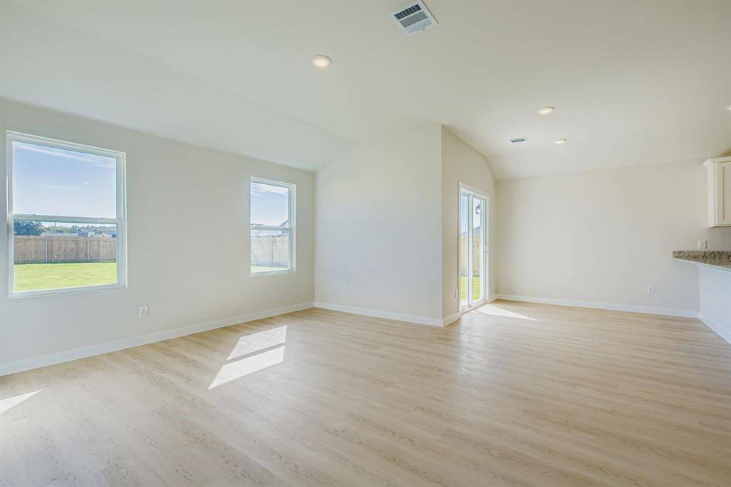 Dallas, TX 75253,3018 Golden Birch Drive