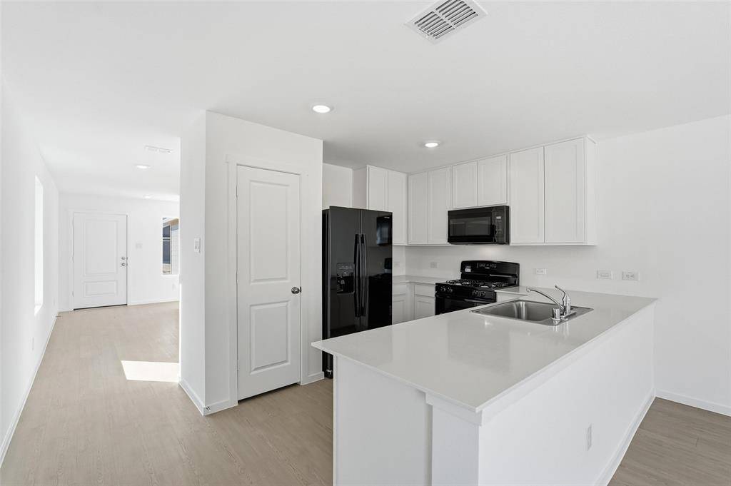 Sherman, TX 75090,3914 Selawik Street