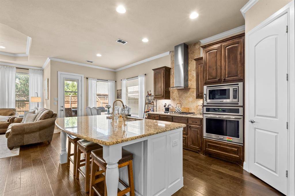 Roanoke, TX 76262,1729 Halifax Street