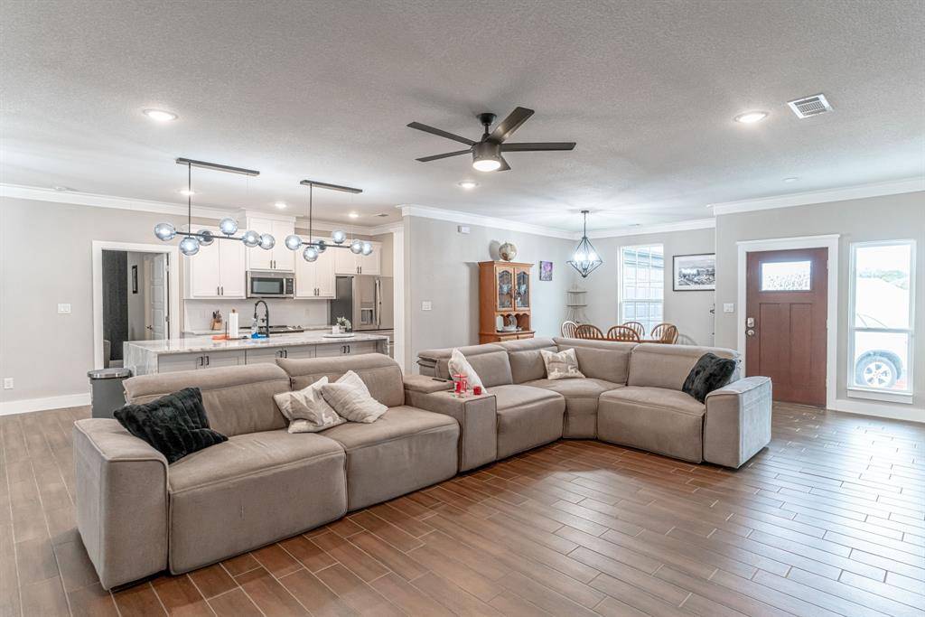 Granbury, TX 76048,2129 Christine Drive