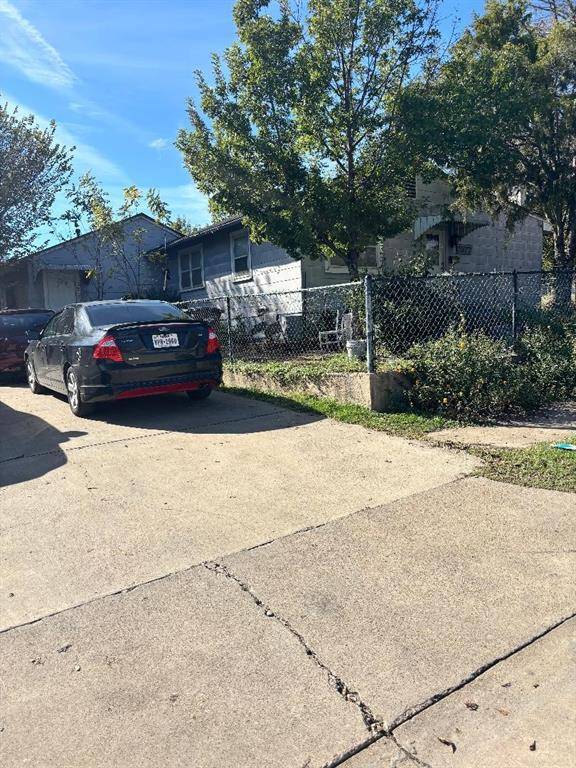 Fort Worth, TX 76106,2577 22nd Street