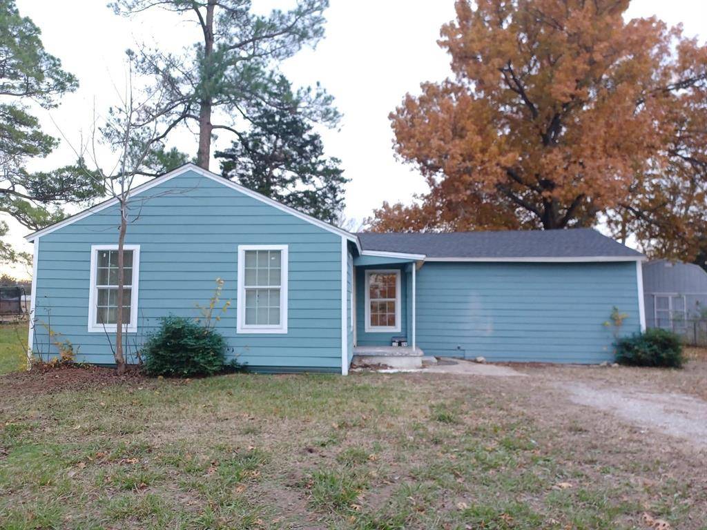 Bonham, TX 75418,1309 S 5th Street