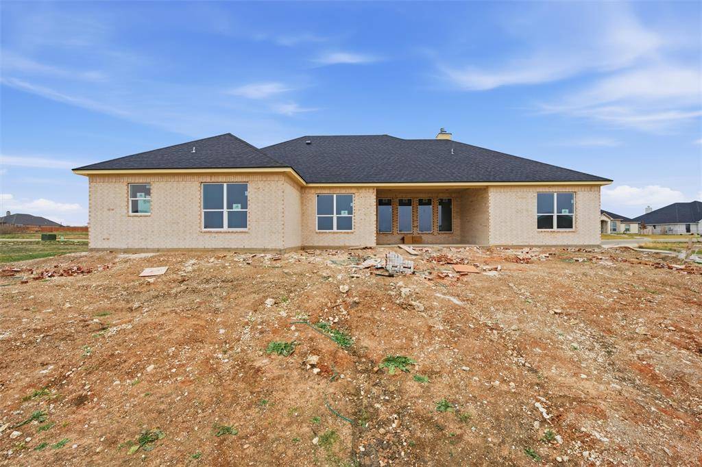 Hewitt, TX 76643,1353 Tahonta Drive