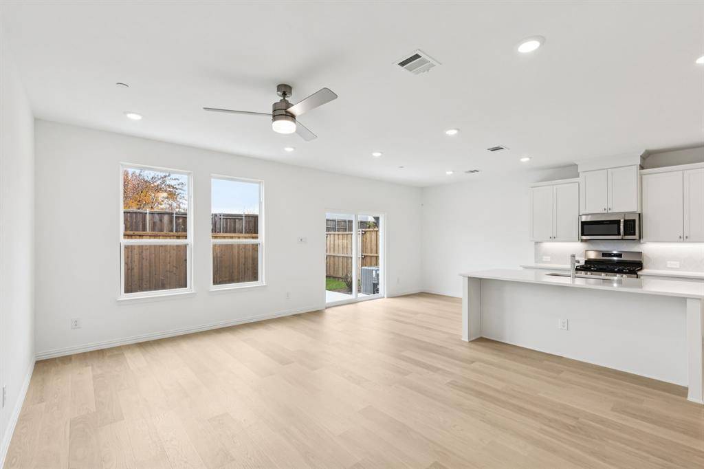 Grand Prairie, TX 75052,3737 Pierce Lane