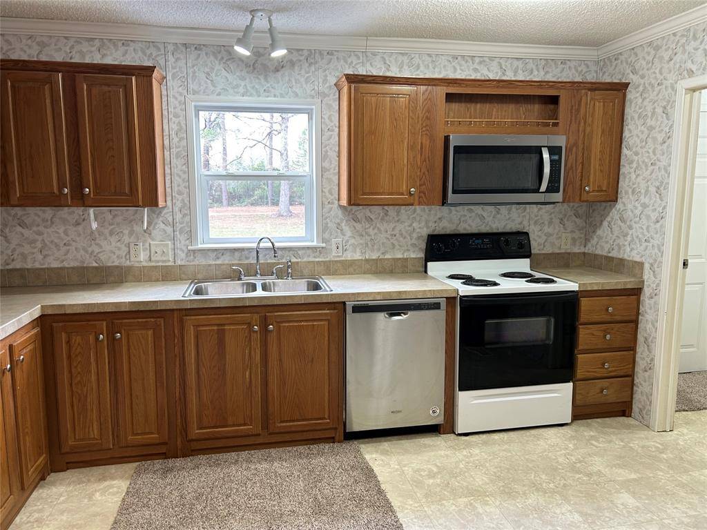 Shreveport, LA 71106,202 Monique