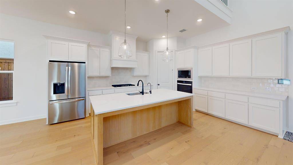 Frisco, TX 75035,15595 Verdin Mews