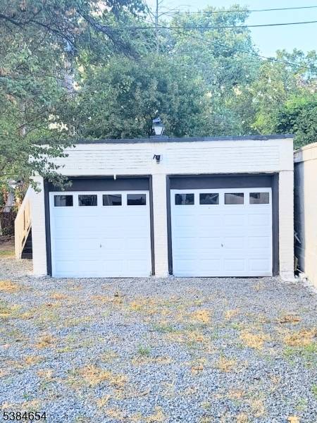 East Orange City, NJ 07017,94 Dodd St