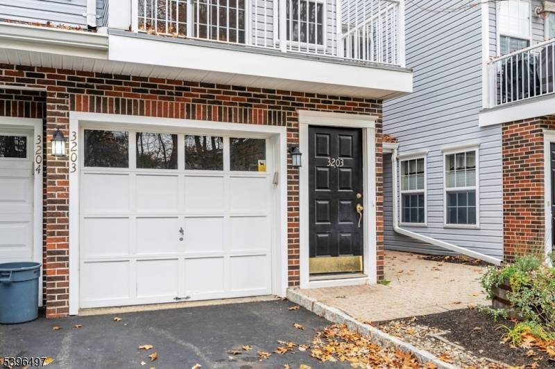 Denville Twp., NJ 07834,3203 Scenic Ct