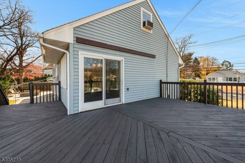 Middlesex Boro, NJ 08846,52 Greenbrook Rd