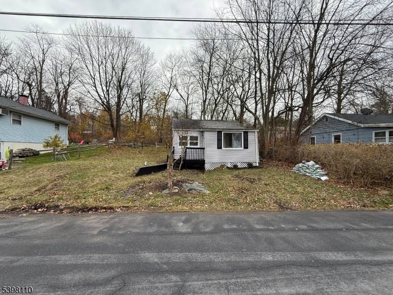 Hardyston Twp., NJ 07460,49 E Shore Trl