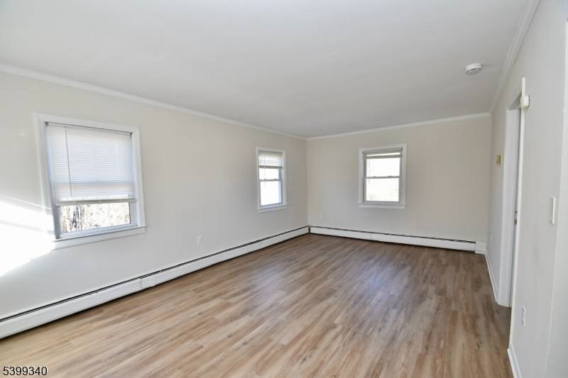 Franklin Boro, NJ 07416,69 State Rt 23