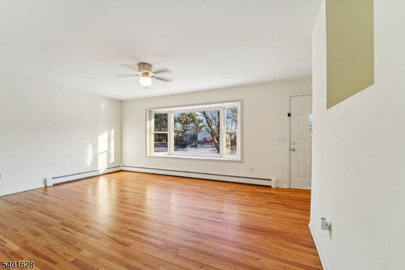 Green Twp., NJ 07821,30 Scenic Dr