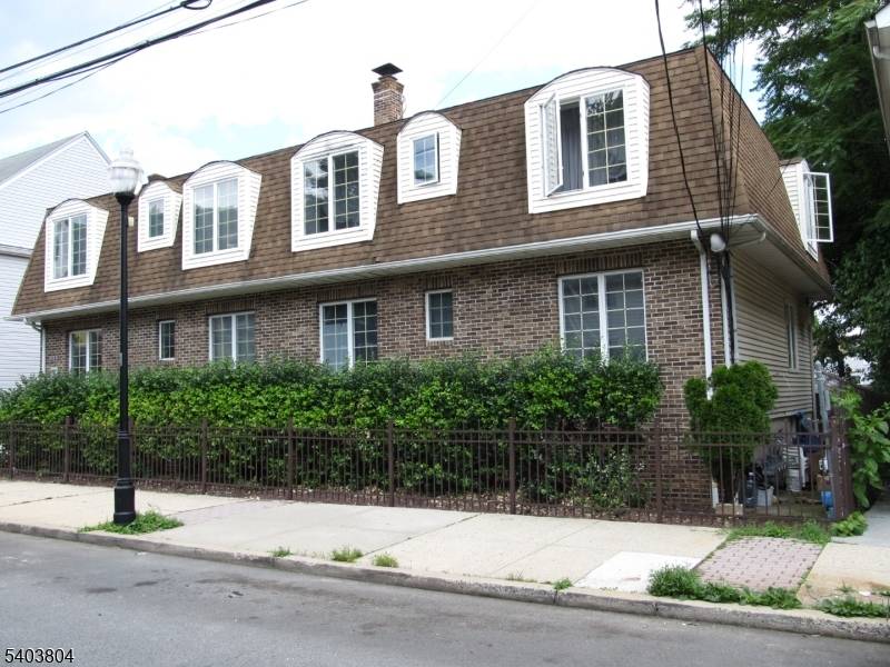 Clifton City, NJ 07013,119 Valley Rd