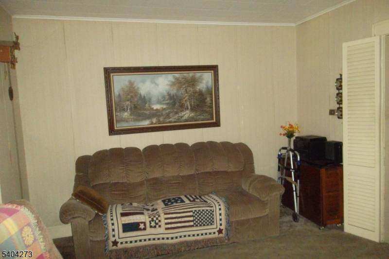 Garfield City, NJ 07026,63 Sampson St