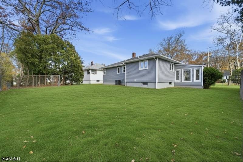 Plainfield City, NJ 07060,1210 Field Ave