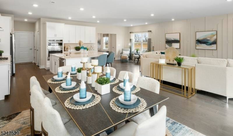 East Hanover Twp., NJ 07936,27 Eastwood Ter #27