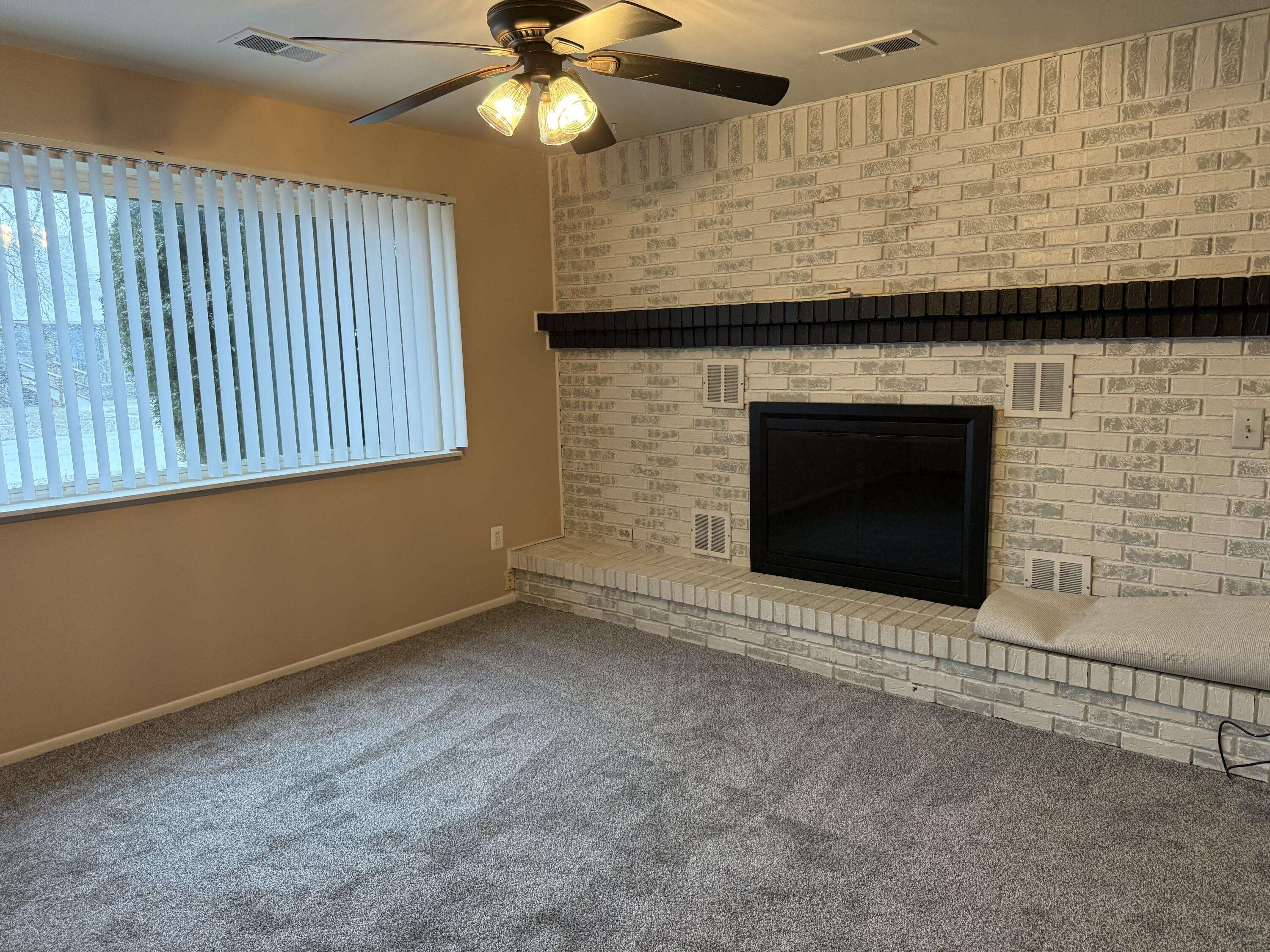 Allen Park, MI 48101,5839 Balfour AVE