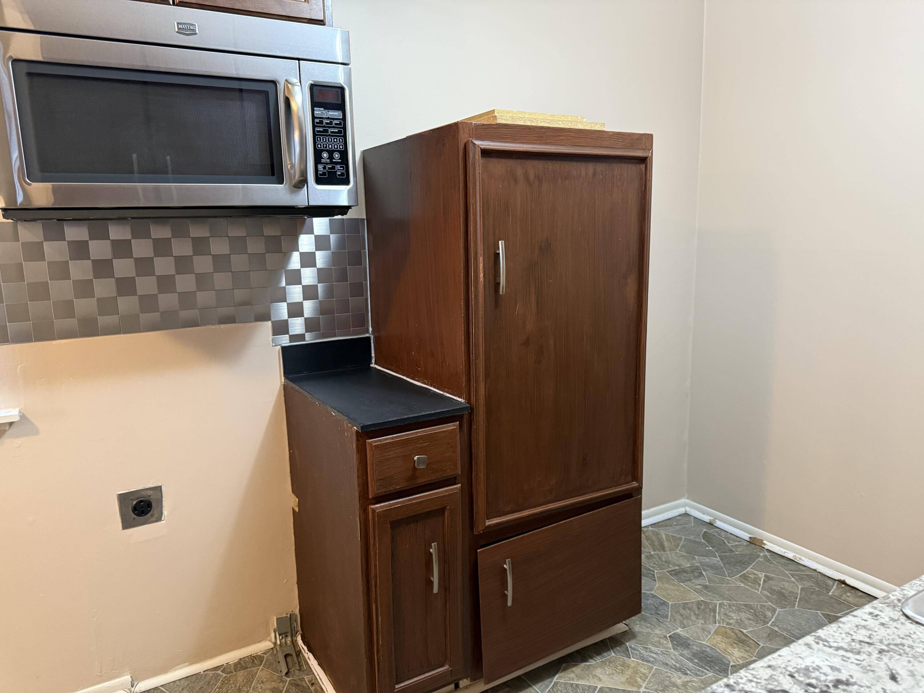 Allen Park, MI 48101,5839 Balfour AVE