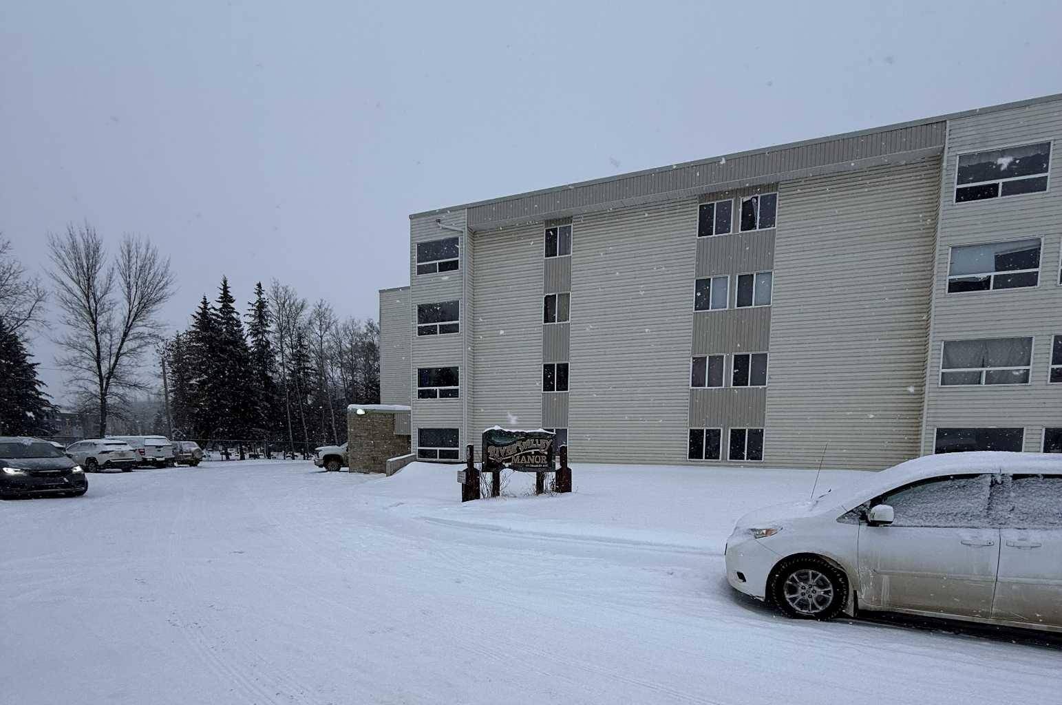 Fort Mcmurray, AB T9H 1R5,111 Charles AVE #318