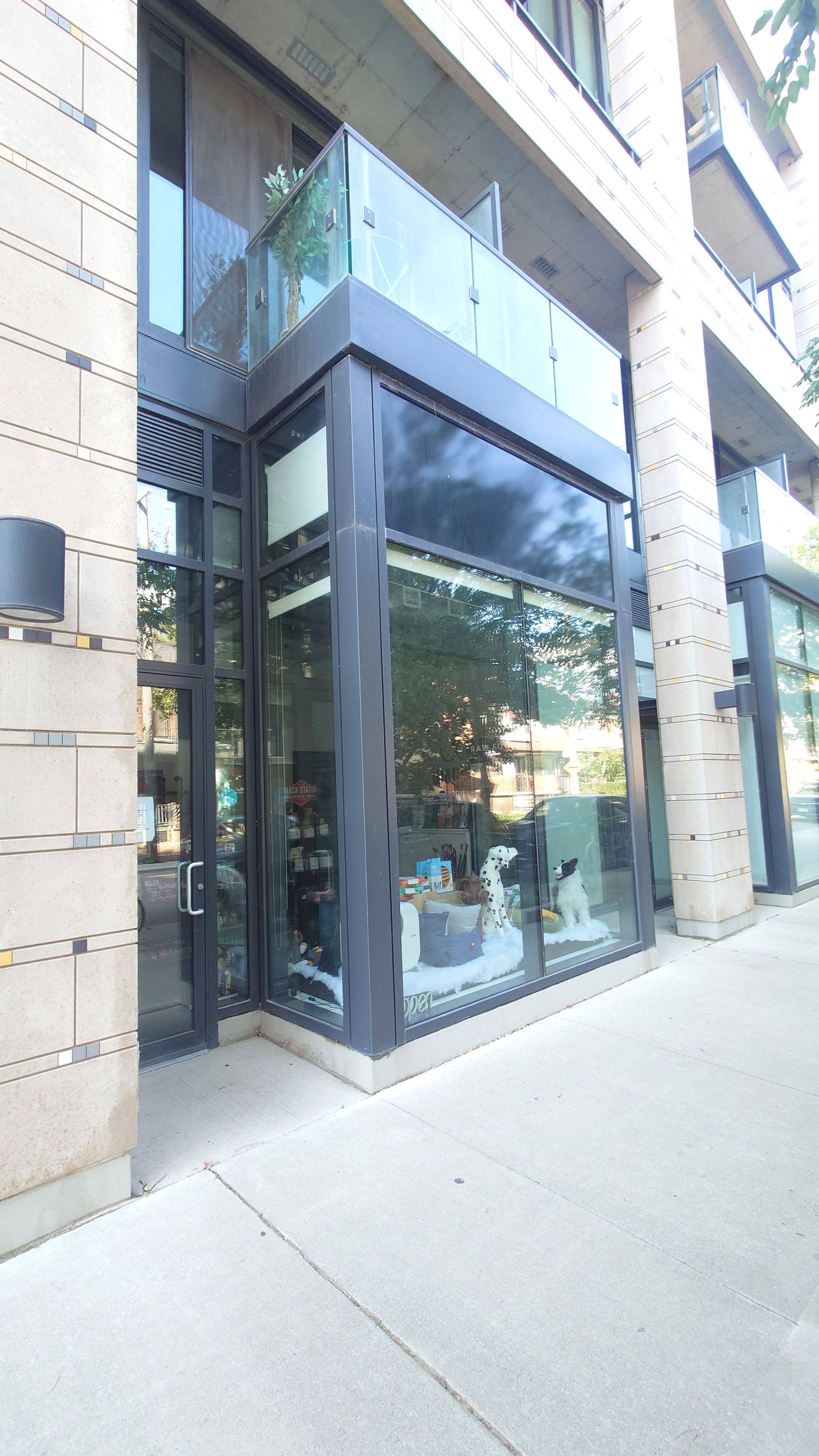 Toronto C01, ON M6J 0B6,22 Dovercourt RD