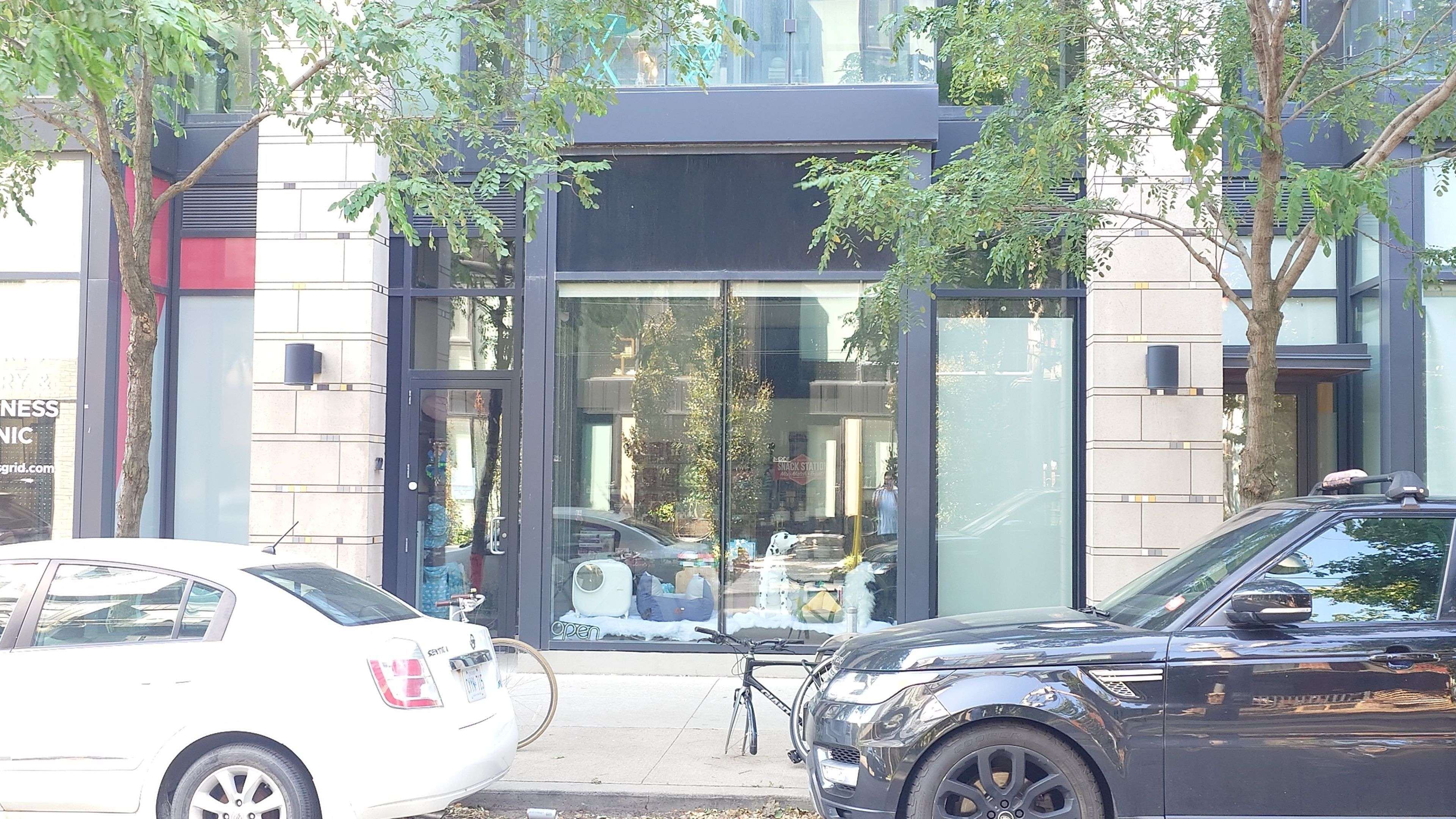 Toronto C01, ON M6J 0B6,22 Dovercourt RD