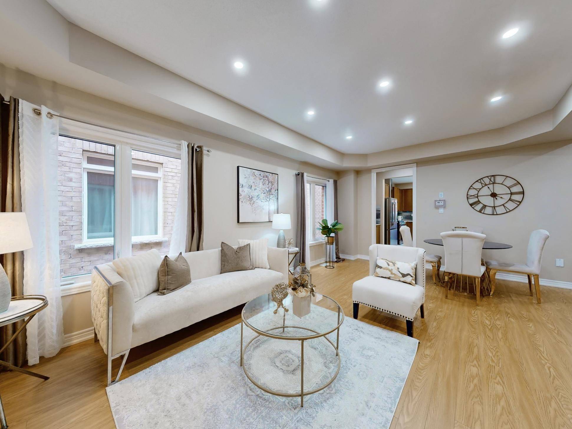 Oshawa, ON L1K 0Y3,1801 Douglas Langtree DR