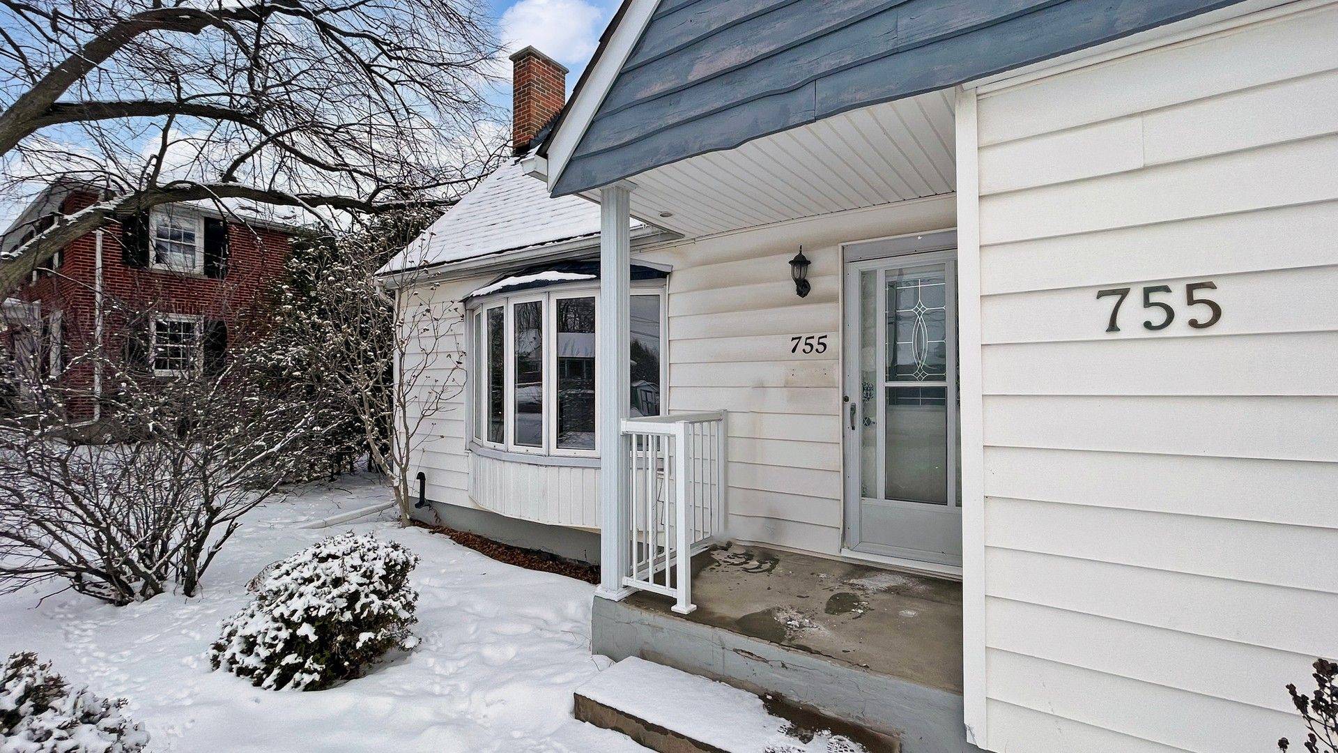 Oshawa, ON L1G 4J4,755 Somerville ST