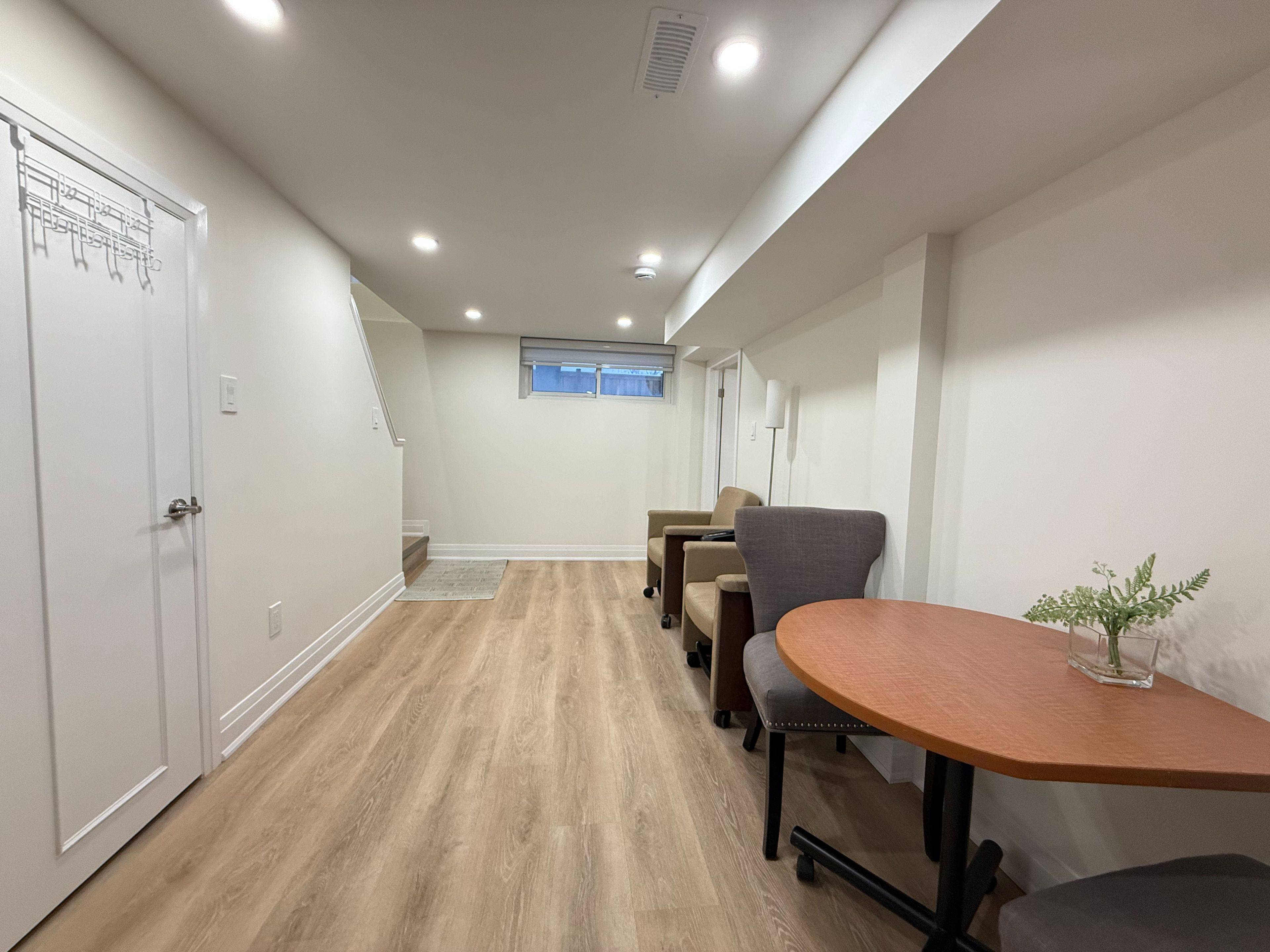 Toronto E04, ON M1R 3L5,31 Crosland DR #Bsmt Unit A