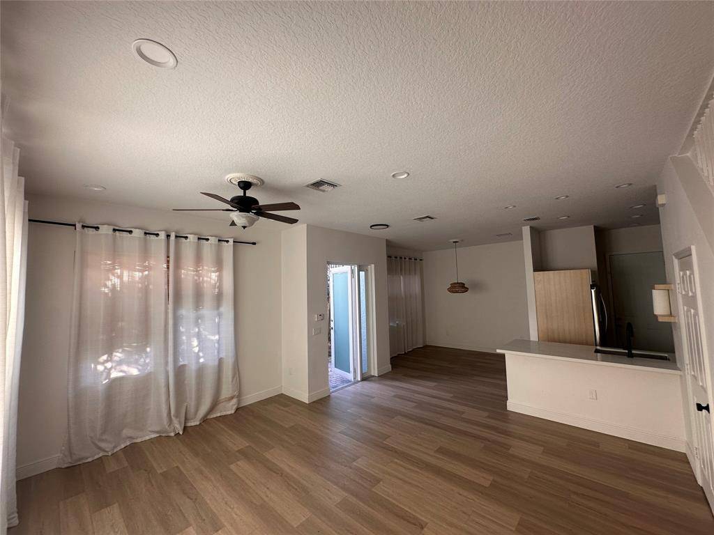 Pompano Beach, FL 33060,15 NE 20th Ave