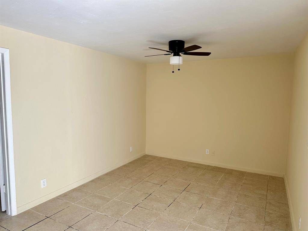 Fort Lauderdale, FL 33311,113 NW 27th Ave #10