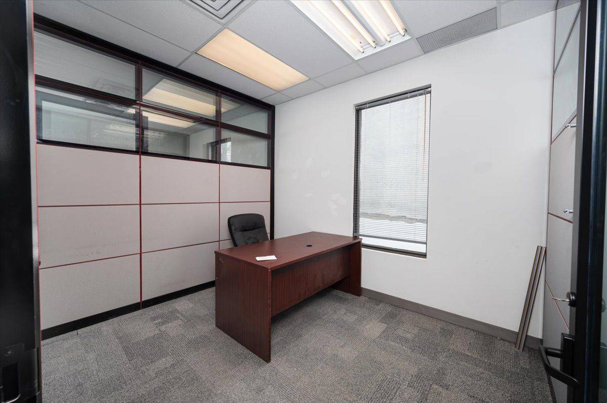 Brock, ON L0E 1E0,10 Cameron ST W