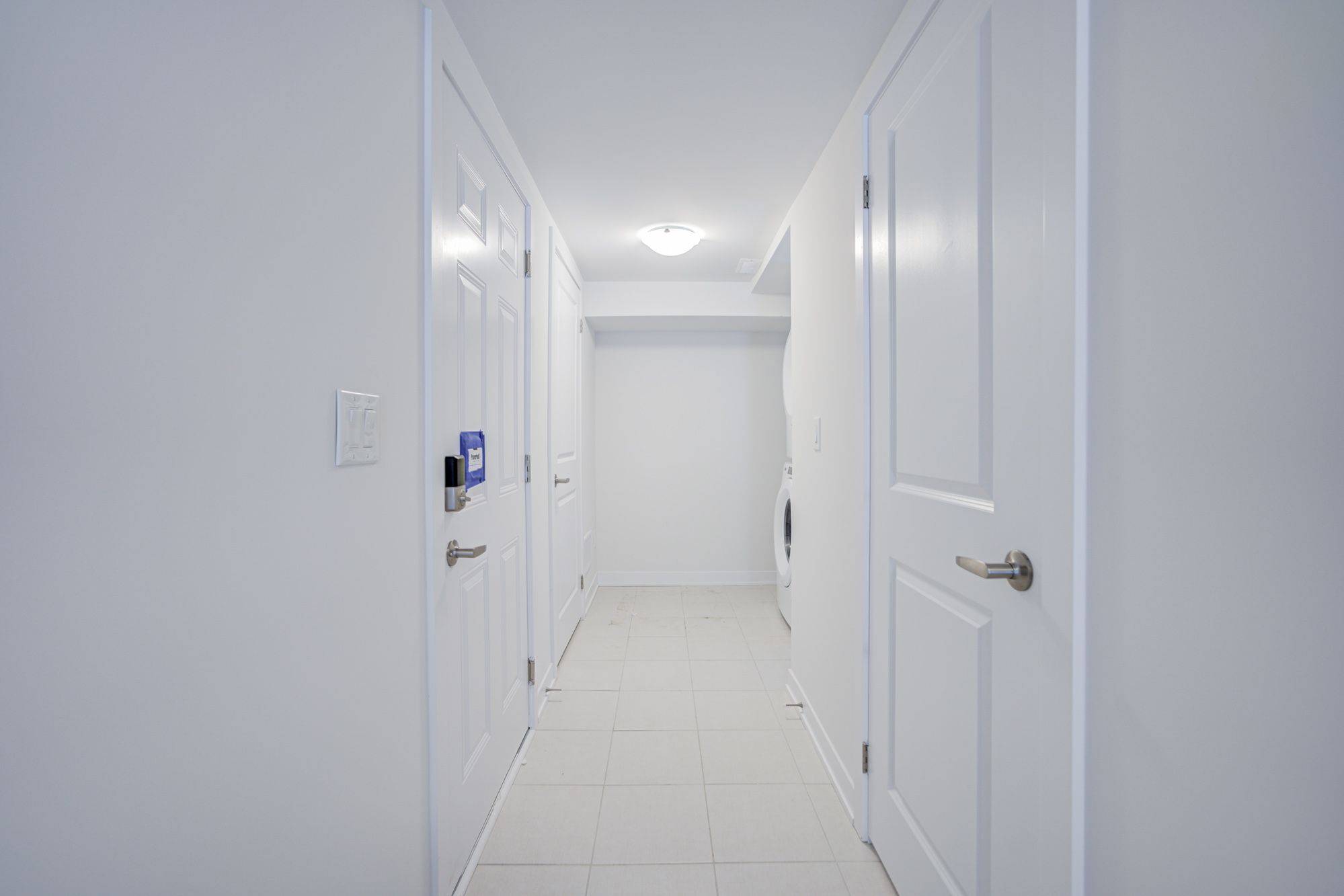 Markham, ON L3R 3X3,11 John Canning WAY