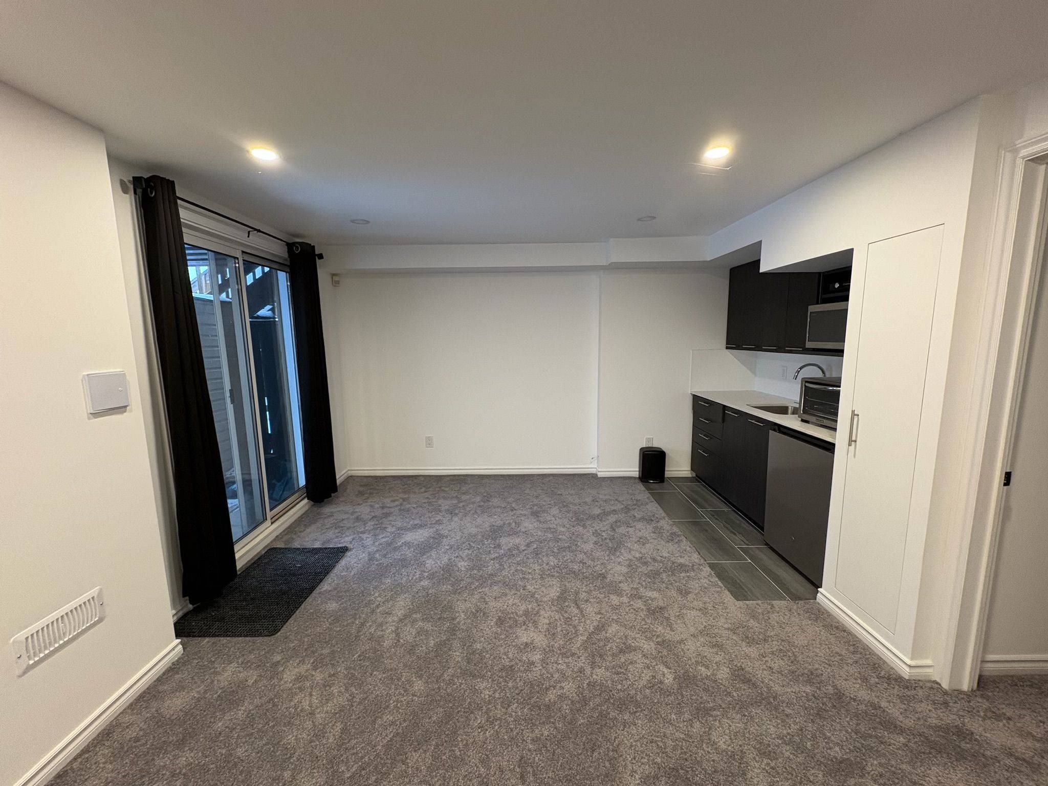 Vaughan, ON L6A 2K9,43 Parktree DR