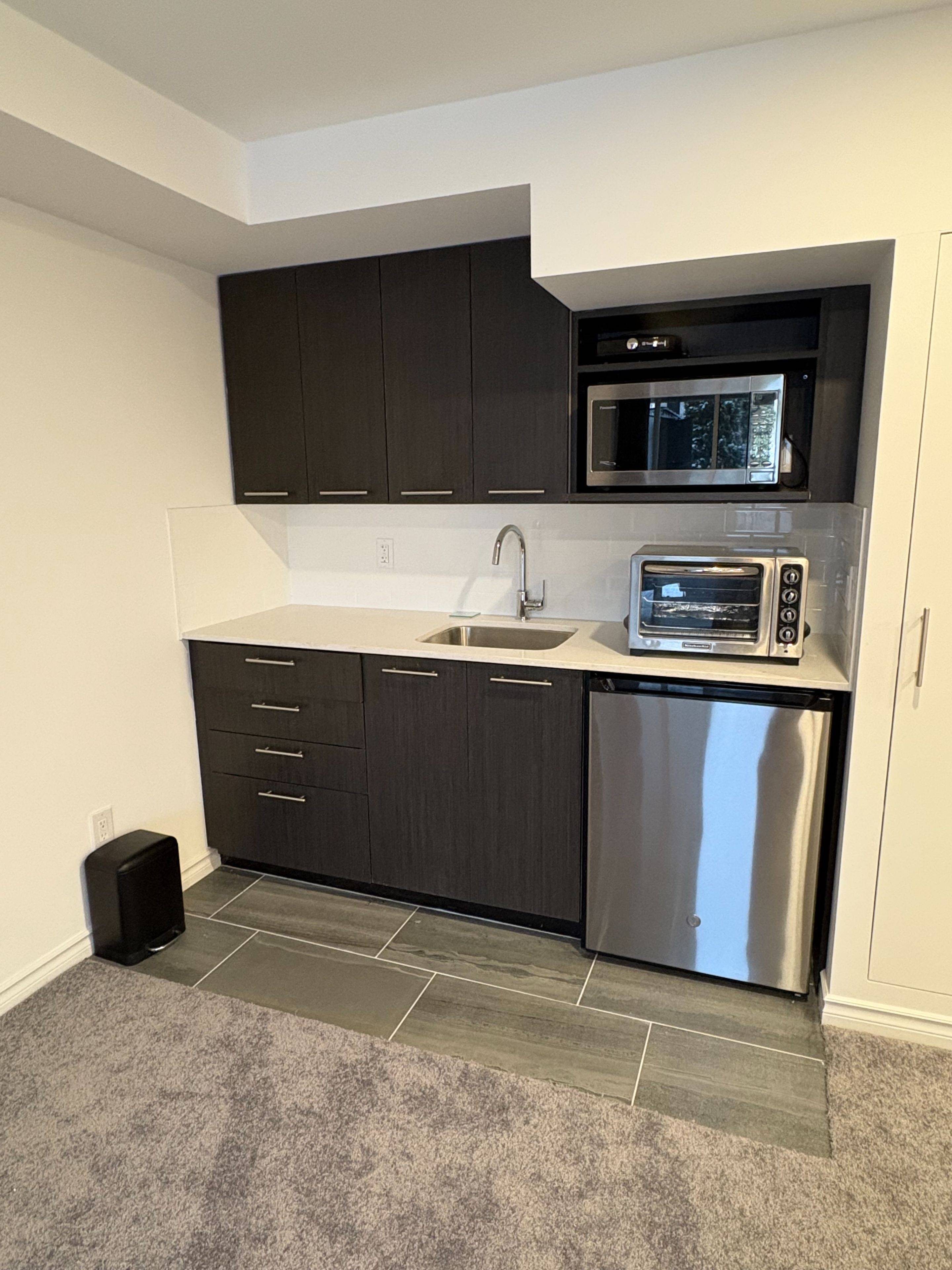 Vaughan, ON L6A 2K9,43 Parktree DR