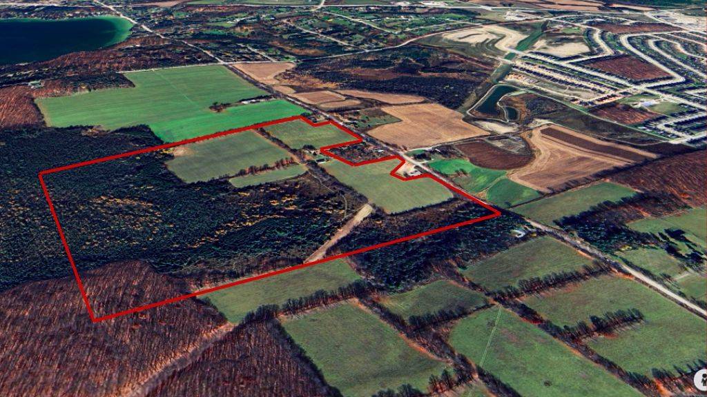 Oro-medonte, ON L3V 6H1,850 15 Line N