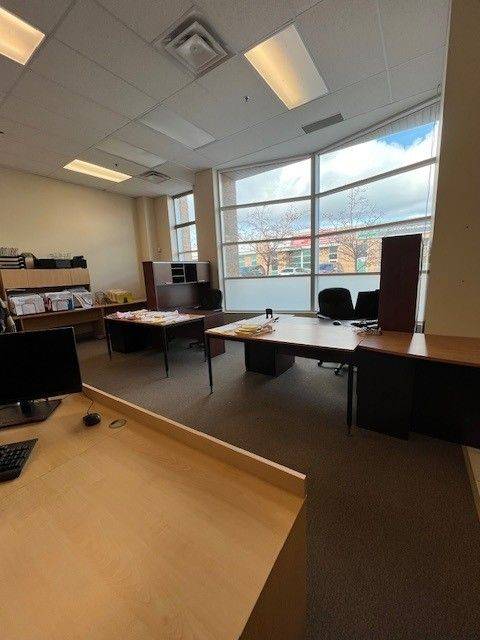 Barrie, ON L4N 0W5,229 Mapleview DR E #7