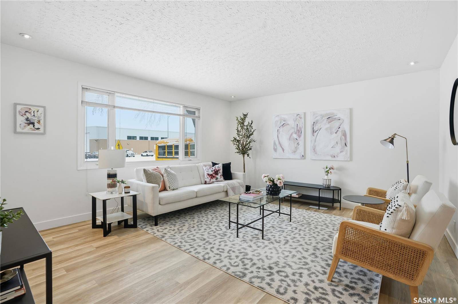 Saskatoon, SK S7L 3H2,513 W AVENUE N